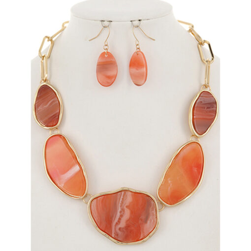 GOLD/CORAL OVAL STATEMENT NECKLACE SET