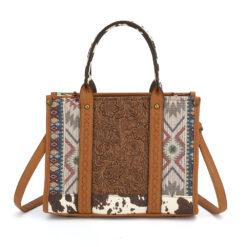 MIXED MATERIAL WESTERN TOTE BAG WITH TOOLED FRONT PANEL. 12.2x9.84x5.12. WEEK OF 4/6/26 ETA