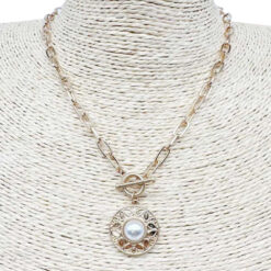 GOLD PEARL PENDANT TOGGLE CLASP NECKLACE